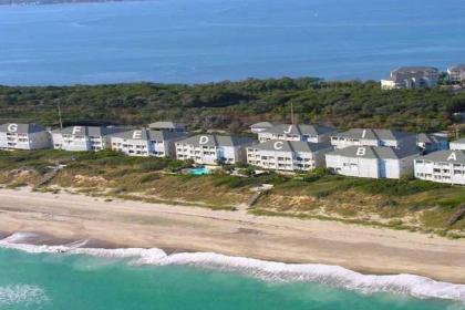 Ocean Club Resort - Ocean front w pools - image 18