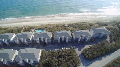 Ocean Club Resort - Ocean front w pools - image 2