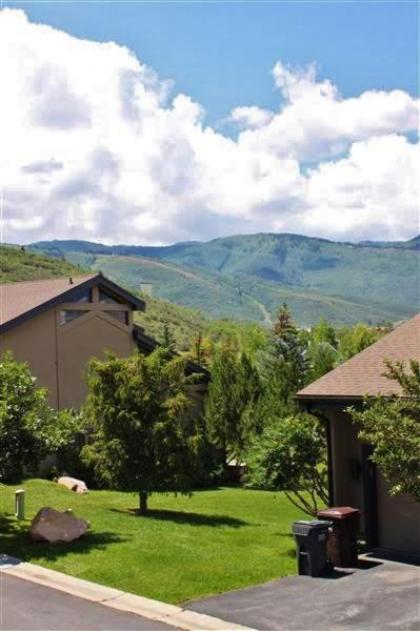 Mountain-View Retreat with Deck - 2 Mi to Ski Resort - image 13