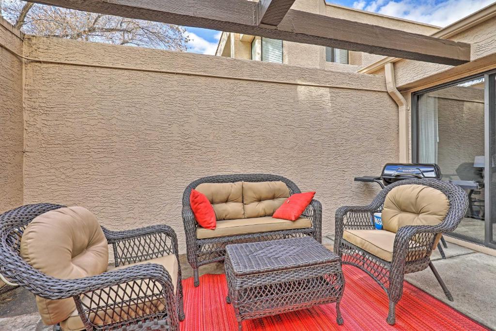 Tranquil Condo in Park Setting with Kitchen and Patio! - image 3