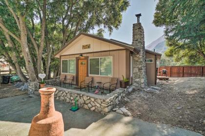 Cozy Cottage with Grill - 5mi to Mt Baldy Resort - image 19