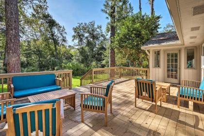 Sea Pines Resort Escape with Deck Less Than 3 Mi to Beach! - image 2