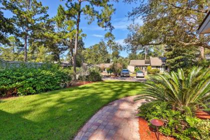 Sea Pines Resort Escape with Deck Less Than 3 Mi to Beach! - image 7