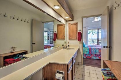 Costal Resort Condo with Lanai Less Than 1Mi to Kepuhi Beach! - image 16