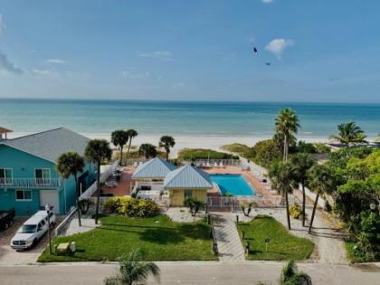 Gulf Front suite this is Resort Beach living - image 1