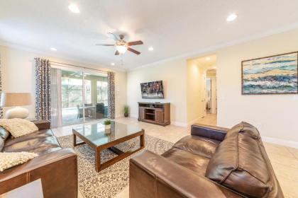 Immaculate Home with Water Park Access near Disney - 7645W - image 6