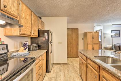 Mtn Condo with Ski Locker and Pools 3Mi to Resort - image 10