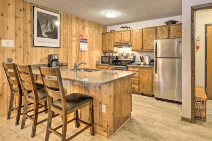 Mtn Condo with Ski Locker and Pools 3Mi to Resort - image 8