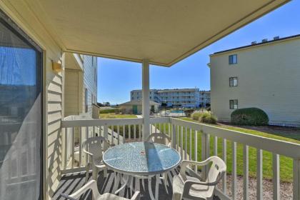 Emerald Isle Resort-Style Condo Walk to Beaches! - image 1