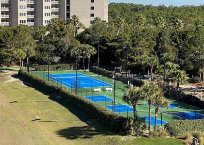 Tides 601 at Tops'L Beach Resort by Destin Getaways - image 17