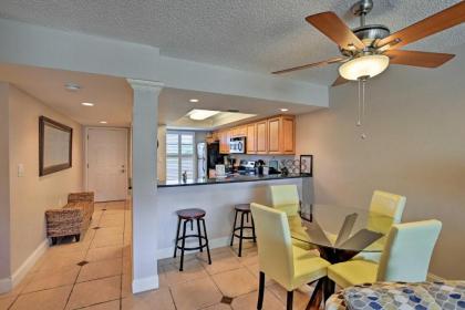 Marco Island Beach Nook with Resort Amenities! - image 9