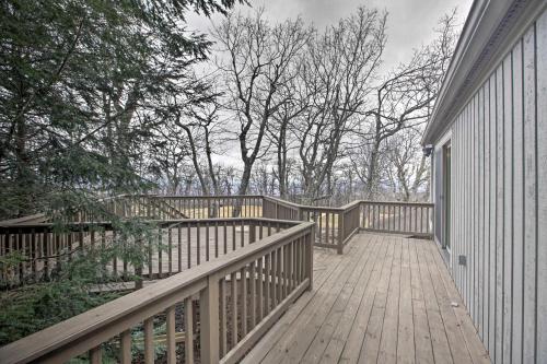 Mountaintop Wintergreen Resort Home with Deck and Views! - image 7