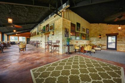 Carter Creek Winery Resort & Spa - image 17