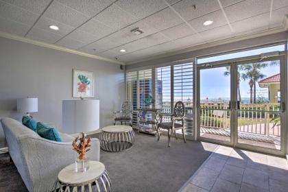 9th-Floor Gulfview Condo at Coral Reef Resort - image 15