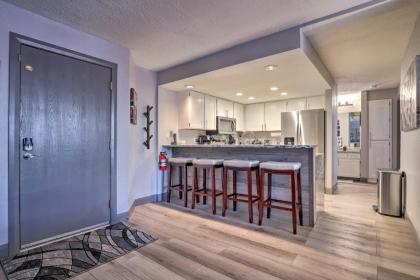 Ski-In and Ski-Out Condo with Resort Amenities! - image 9