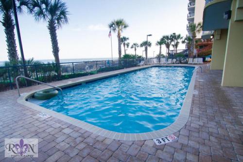 GRAND ATLANTIC 3BR NEWLY RENOVATED OCEANFRONT .Resort Amenities - image 6