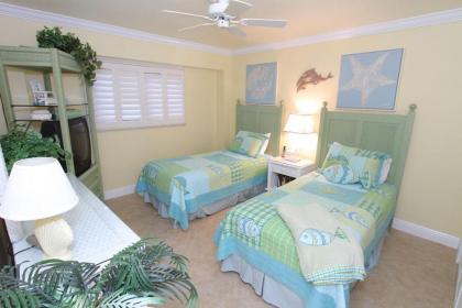 Sanibel Harbour Resort | Bay View | Unit 235 - image 15