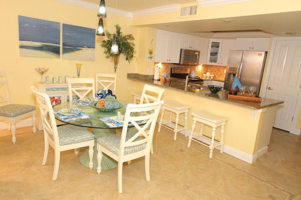 Sanibel Harbour Resort | Bay View | Unit 235 - image 5