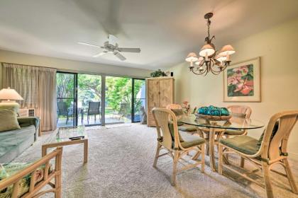 Kihei Condo with Resort Amenities - Walk to Beach - image 2