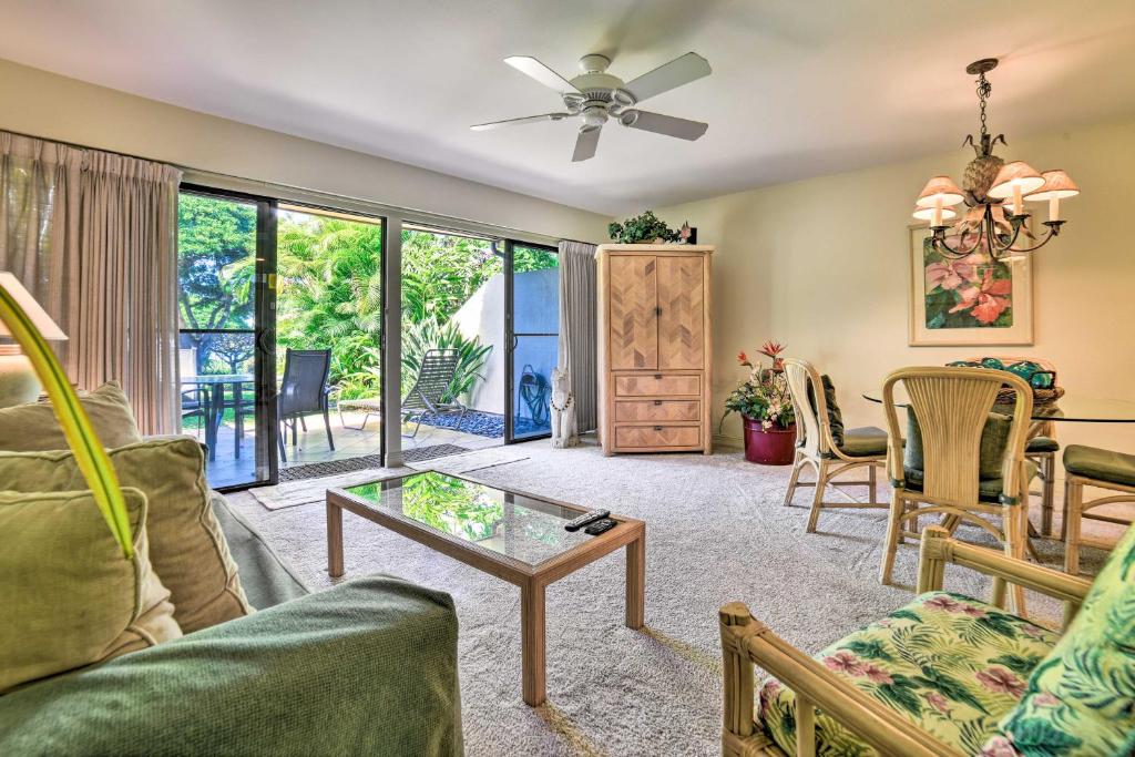 Kihei Condo with Resort Amenities - Walk to Beach - image 3