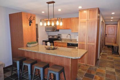 #211 1br Condo across from Park City Resort - image 12