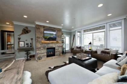 Gorgeous 3-Bedroom Condo LS 29 Vacation Rental near Snowbasin Resort - image 1