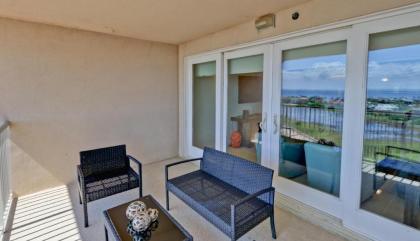 Panoramic Island View! NEW 1 BR spacious condo in beachfront resort Pet Friendly - image 13