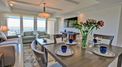 Panoramic Island View! NEW 1 BR spacious condo in beachfront resort Pet Friendly - image 4