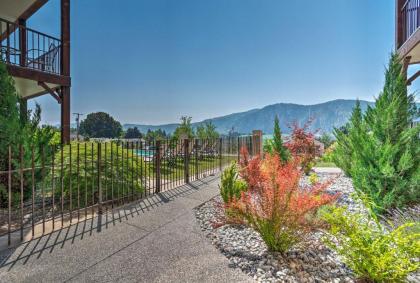 Resort Condo on Lake Chelan with Infinity Pool! - image 10