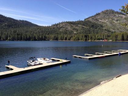 Donner Vista at Donner Lake Village Resort by Tahoe Mountain - image 19