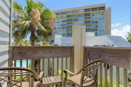 Time to feel refreshed! Close to beach & pool in beautiful beachfront resort - image 8