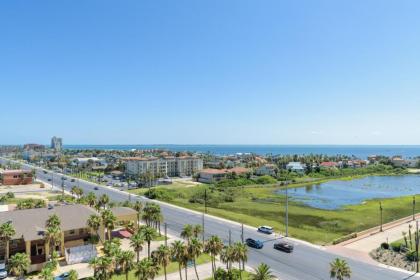 Panoramic bayview! Spacious 10th floor condo beachfront resort shared pools & jacuzzi Pet friendly - image 18