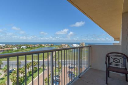 Rise & shine in paradise! Stylish Bayview condo beachfront resort shared pools &jacuzzi Pet friendly - image 16