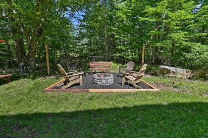 Tobyhanna Cabin with Resort Amenities and Fire Pit! - image 3