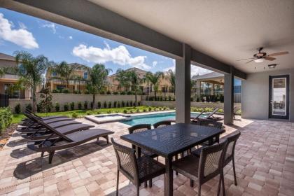 Amazing Home Near Disney with Water Park Access - 7647W - image 12