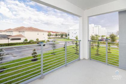 Modern Condo with Resort Amenities Near Disney! - image 14