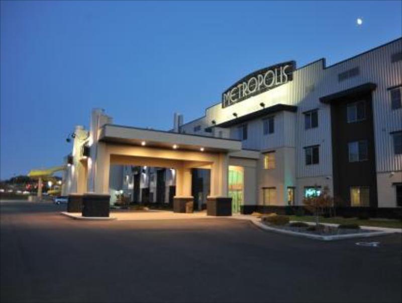 Metropolis Resort - Eau Claire - image 2