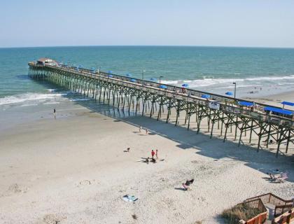 Tranquil Oceanfront Resort Vacation Suites in Garden City Beach - image 5