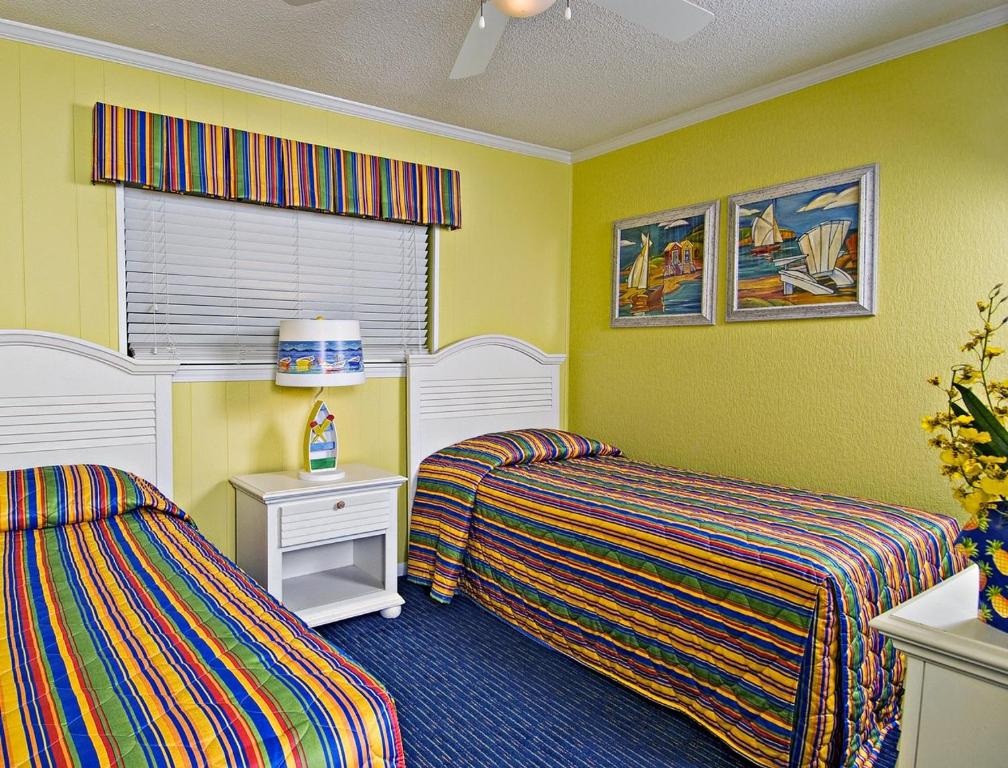 Quiet Oceanfront Beach Resort in Exciting Myrtle Beach - image 5