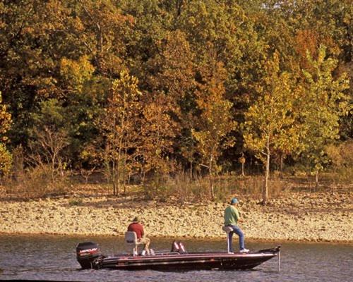 Yacht Club Resort Suites at Table Rock Lake - image 5