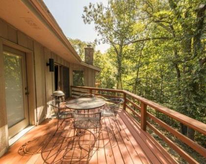 Vacation Resort Condos By the Stunning Ozark Mountains - image 13