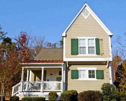 Scenic Vacation Resort Properties in Historic Williamsburg - image 14