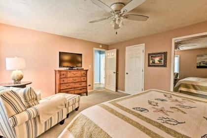 Palmetto Dunes Beach Villa with Resort Amenities - image 10