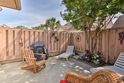 Palmetto Dunes Beach Villa with Resort Amenities - image 13