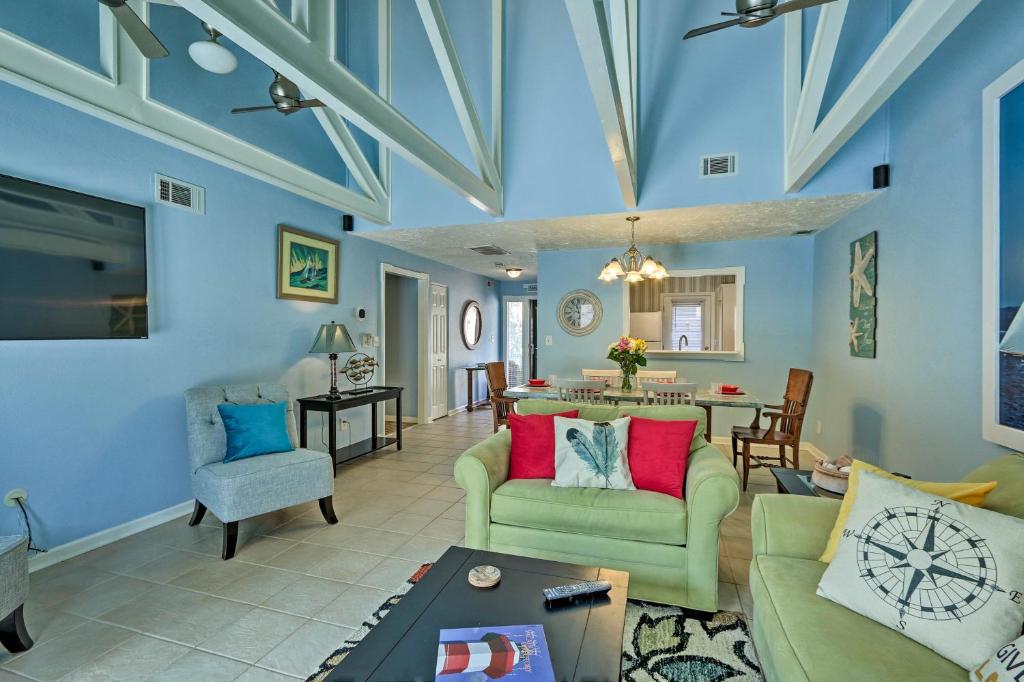 Palmetto Dunes Beach Villa with Resort Amenities - image 4