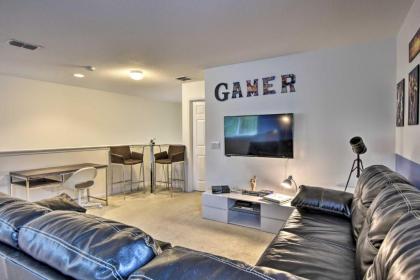 Watersong Resort Home with Oasis and Game Room! - image 13