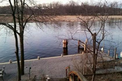 Muskie Cabin - Waterfront resort on Fremont Wolf River - image 8