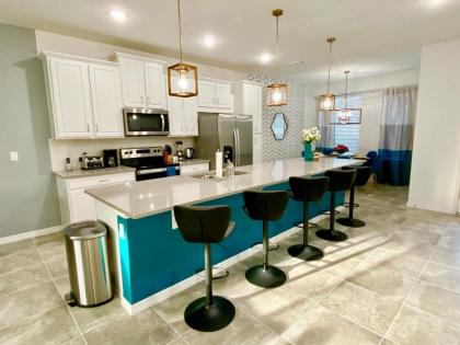 Splendid 3 Bd Close to Disney w/ Surf Park @ Solara Resort 2190 - image 20