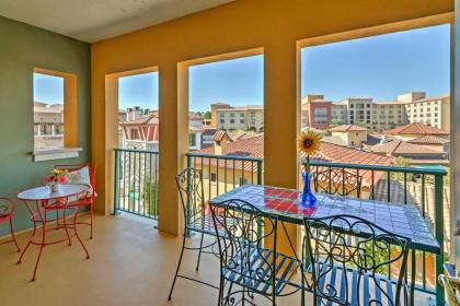 Luxury Lake Las Vegas Condo with Resort Amenities! - image 8