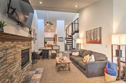 Cozy Condo Less Than 2 Mi to Vail Village and Ski Resort! - image 14